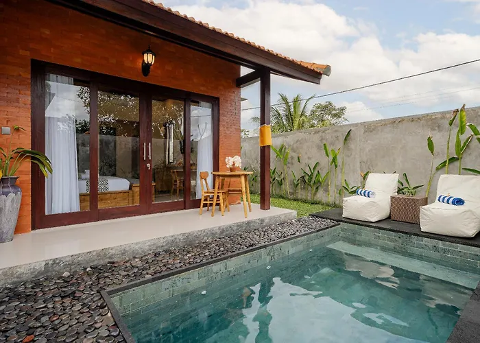 Tiny's House 4*